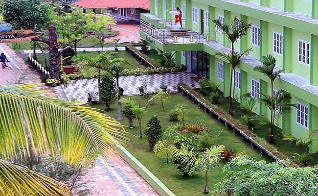 Naipunnya School of Management Cherthala - Mix India