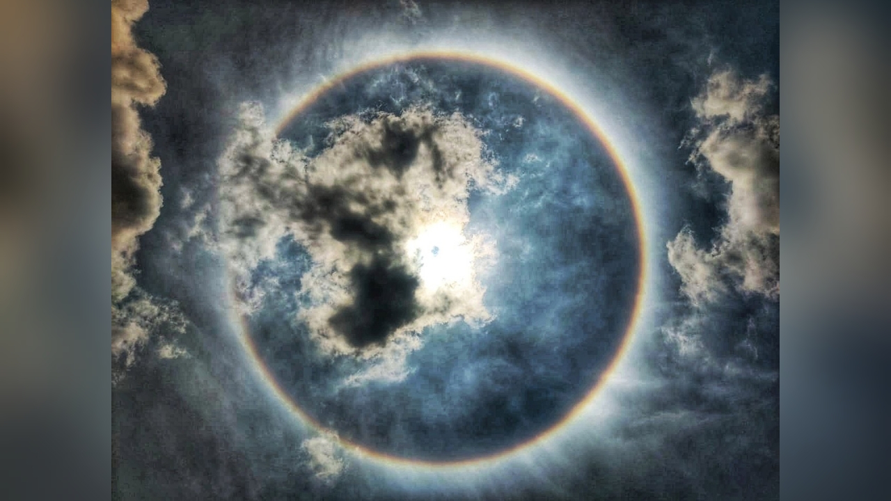 This amazing scene was filmed from Hyderabad, have you seen the circular rainbow?  This is the thing