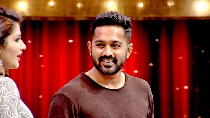 He fell in love with a Malayalam actress and proposed to her before marriage - Asif Ali reveals, Do you know who that actress is?

