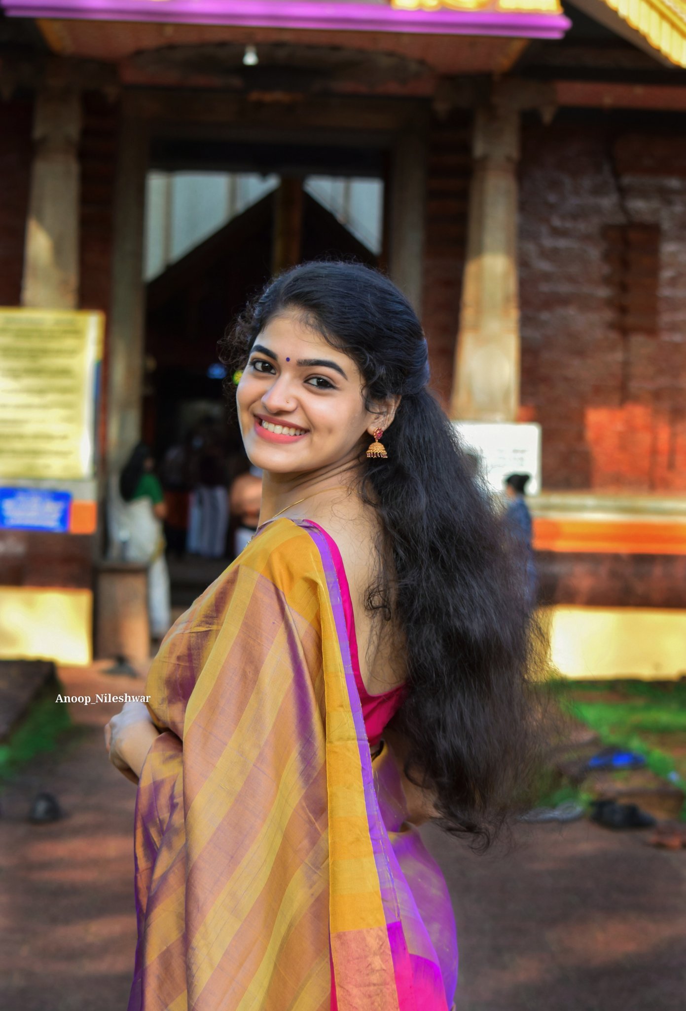 Sangeerthana Vipin Biography, Age, Family & Movies - MixIndia