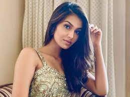 Suman Roop Suman Rao Biography, Age, Family & Movies - MixIndia