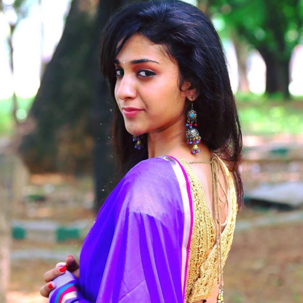 Harshitha Gandhamaneni Biography, Age, Family & Movies - MixIndia