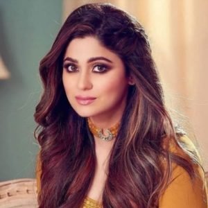 Shamita Shetty Photos (1) - MixIndia