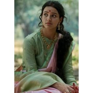 Tripti Dimri Photos (2) - MixIndia