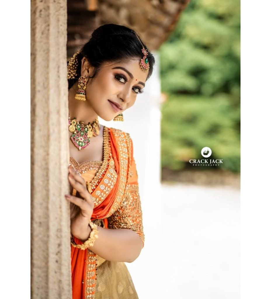 Akshitha Ravindran Biography, Age, Family & Movies - MixIndia