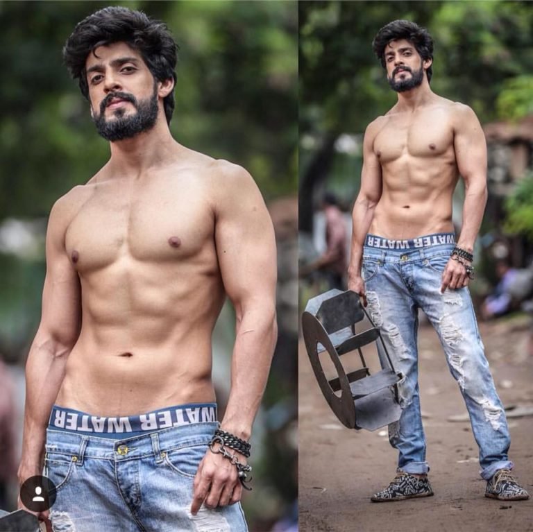 Vishu Reddy Biography, Age, Family & Movies - MixIndia