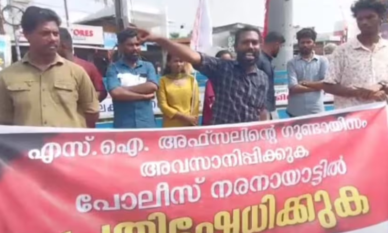 "If children are treated like this, both hands and feet will be beaten, whether they lie in Viyur, Kannur or Poojapura, it is grass for us";  SFI central committee member Hasan Mubarak against Chalakudy sub-inspector
