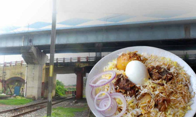 A forty-year-old man climbed on top of the bridge to take his own life;  The police brought him down after offering biryani and job