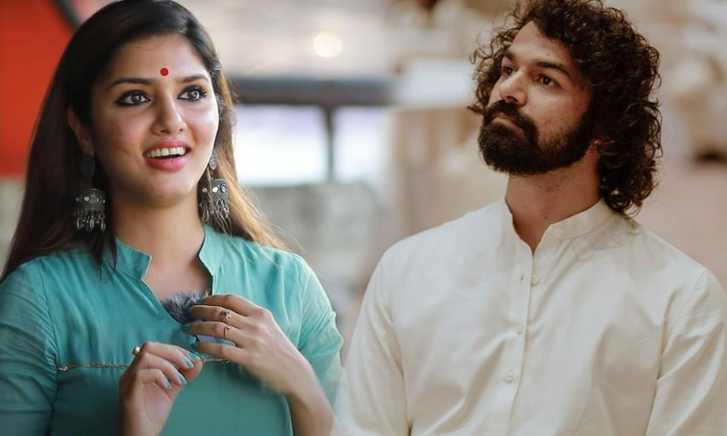 ”Now my wall paper is not Pranav, I still have a crush on Pranav as an eligible bachelor;  Gayatri Suresh opens his mind again